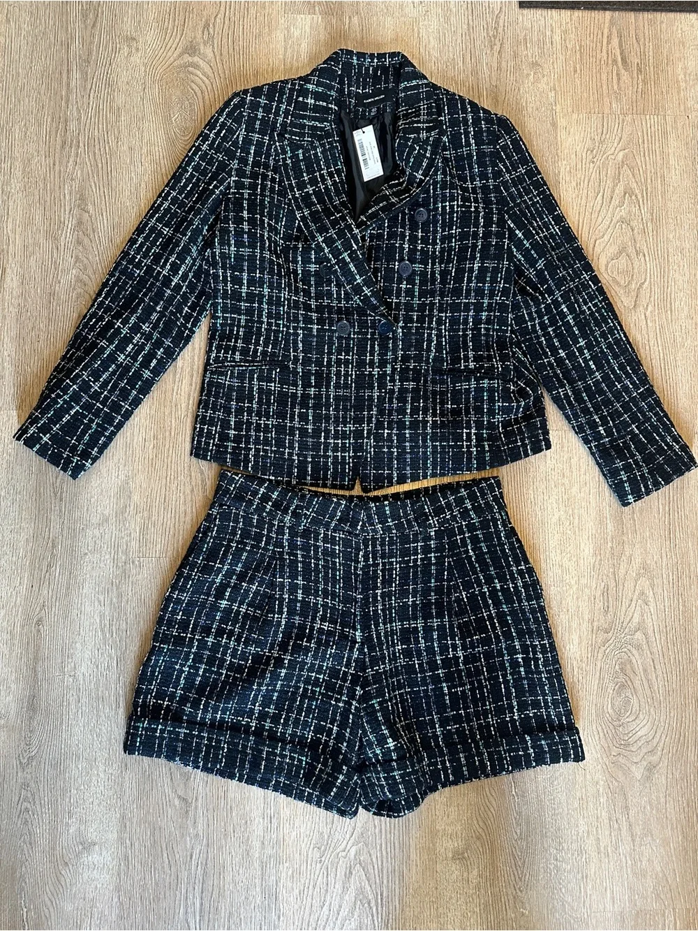 Karen Millen Navy Tweed Jacket and Shorts Matching Set 12
